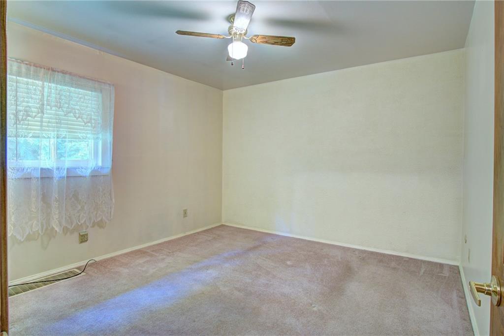 730 Jefferson Road Pittsburgh, PA 15235 - Photo 10 of 21 Gallery Image 10