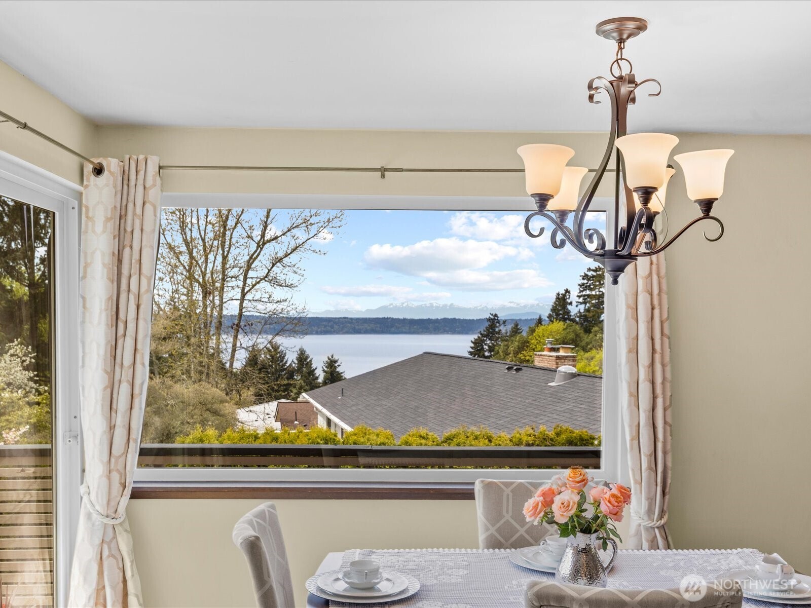 1401 Southwest 137th Street Burien, WA 98166 - Photo 13 of 40