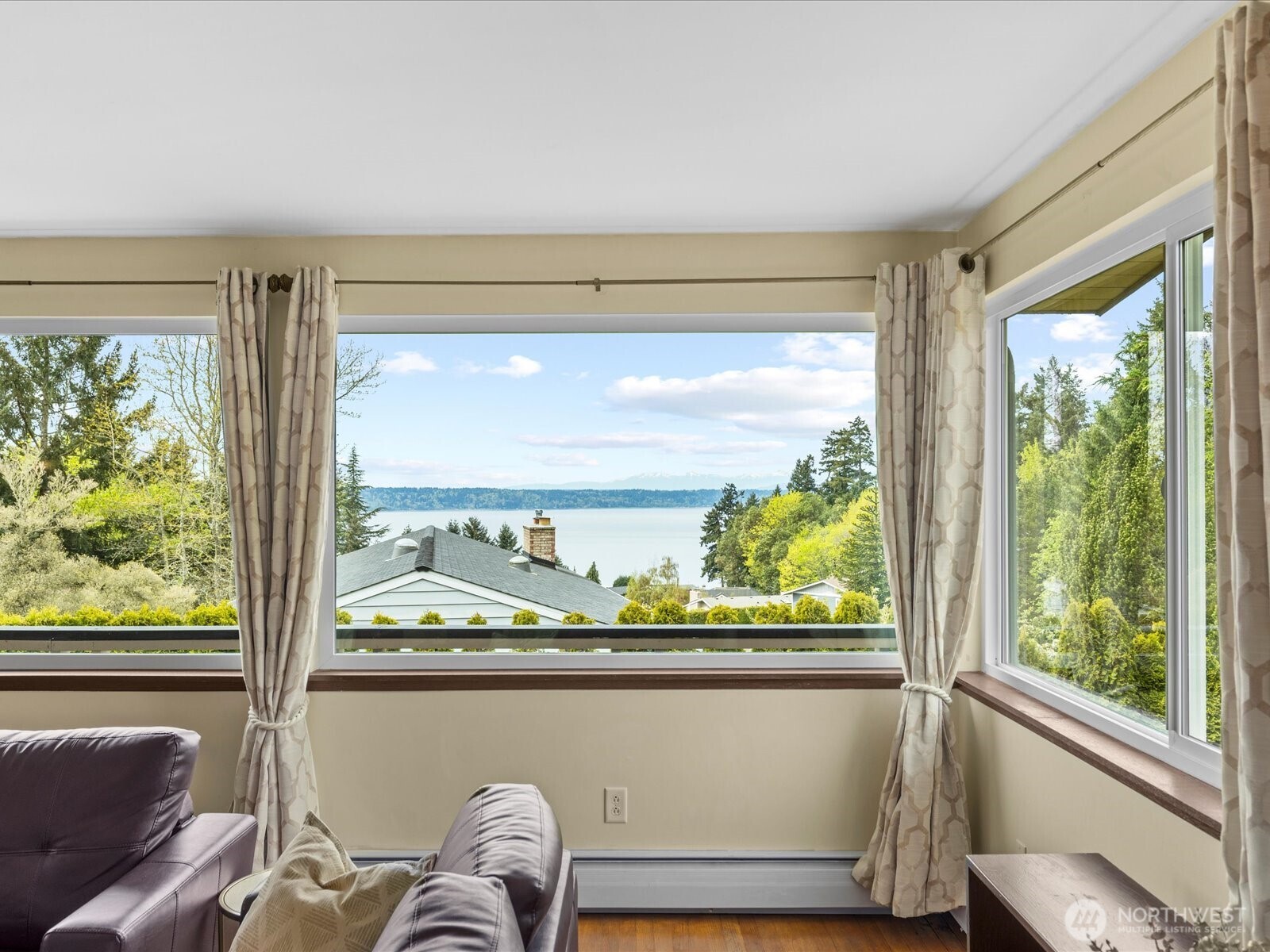 1401 Southwest 137th Street Burien, WA 98166 - Photo 8 of 40