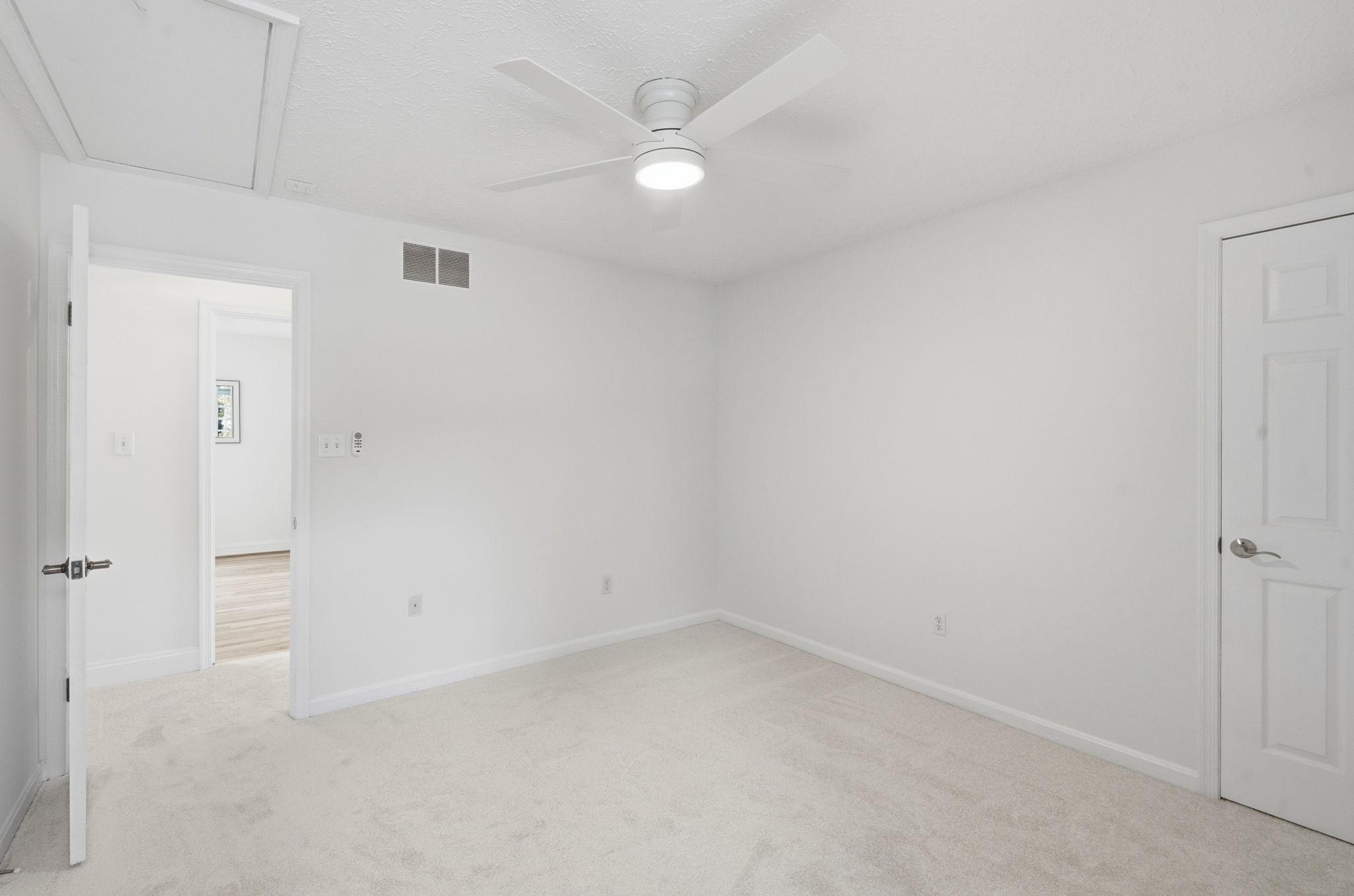 996 Headwater Road Annapolis, MD 21403 - Photo 28 of 59 Bedroom 3