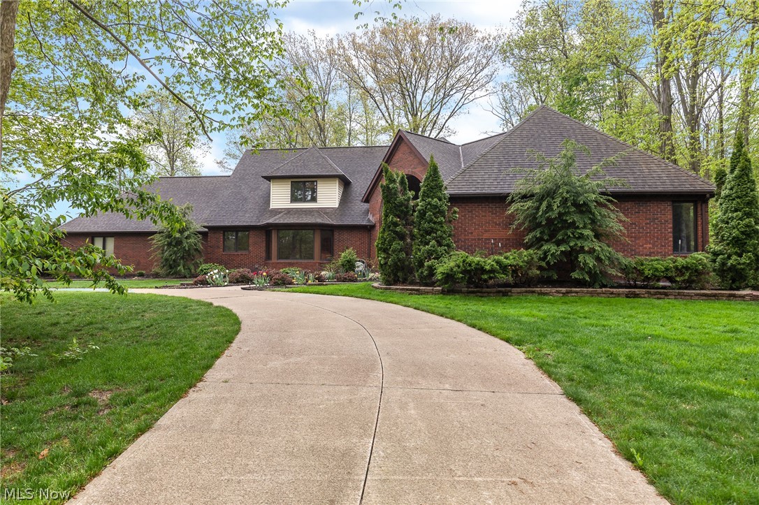11285 Hampton Ridge Drive Chardon, OH 44024 - Photo 1 of 35