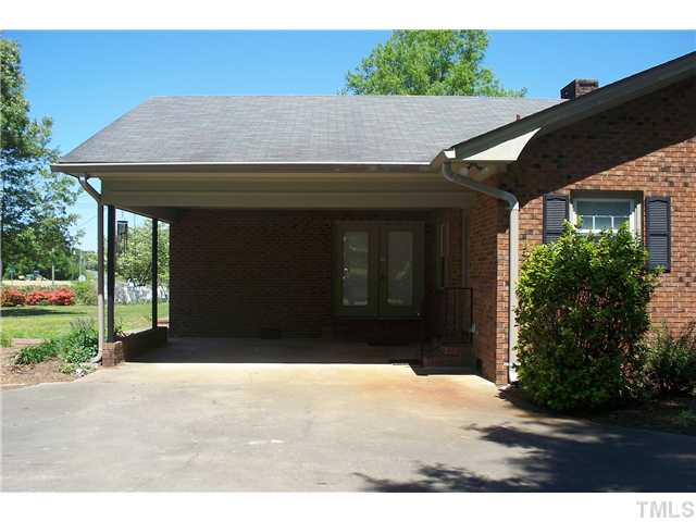 369 Sadler Road Dunn, NC 28334 - Photo 2 of 23 Gallery Image 2