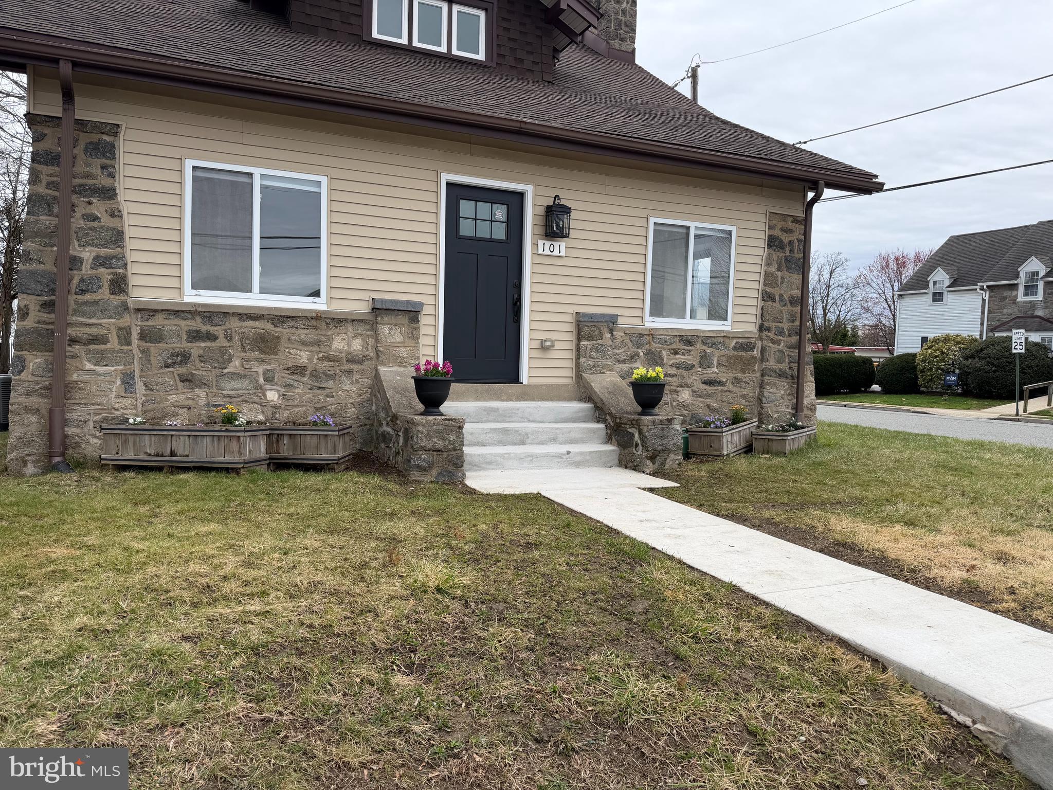 101 North Eagle Road Havertown, PA 19083 - Photo 2 of 16