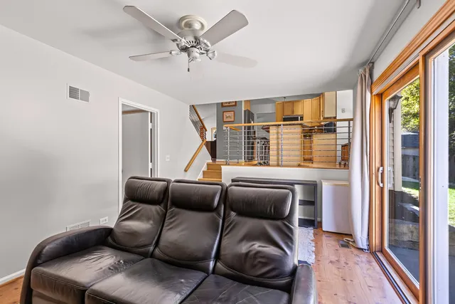 $459,900 | 461 Newberry Court, Lake Zurich, IL 60047