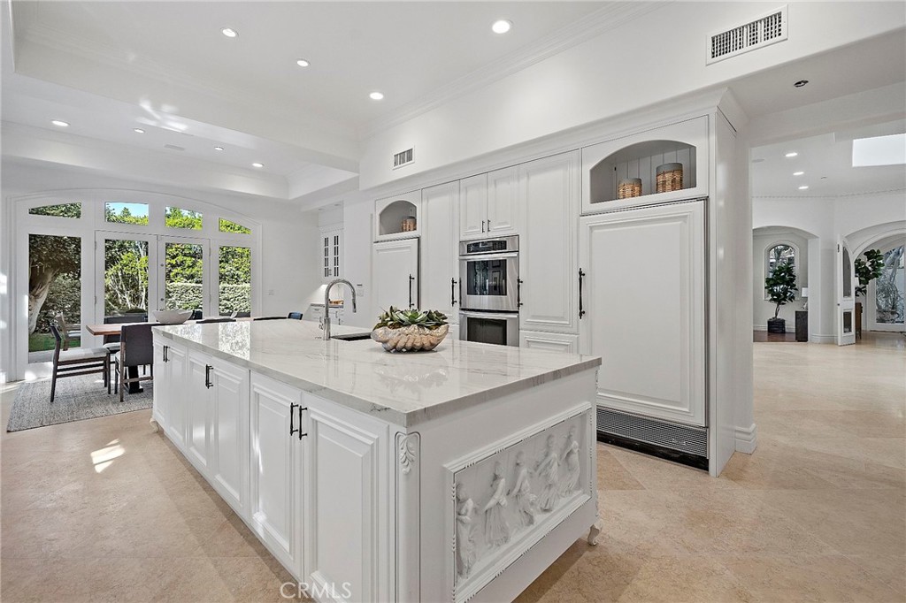 11709 Wetherby Lane Los Angeles, CA 90077 - Photo 12 of 47