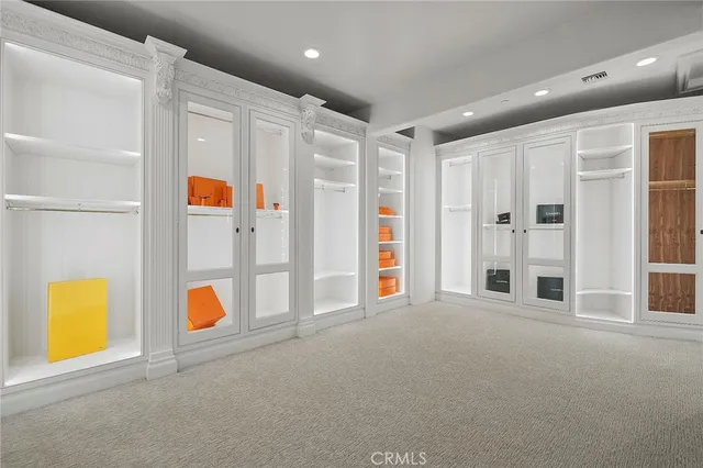 $8,299,000 | 11709 Wetherby Lane, Los Angeles, CA 90077