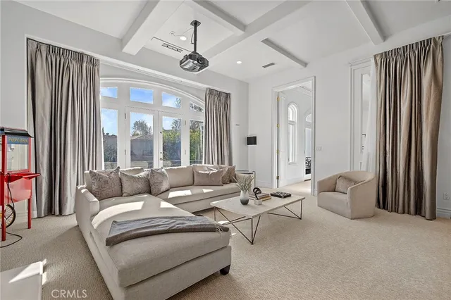 $8,299,000 | 11709 Wetherby Lane, Los Angeles, CA 90077