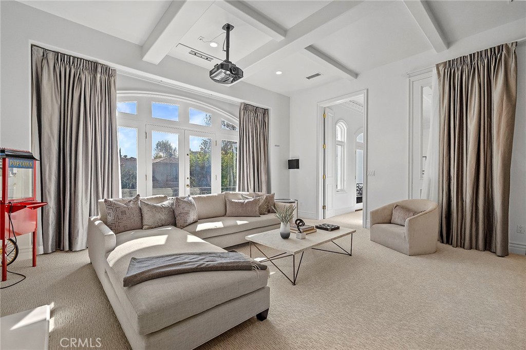 11709 Wetherby Lane Los Angeles, CA 90077 - Photo 33 of 47