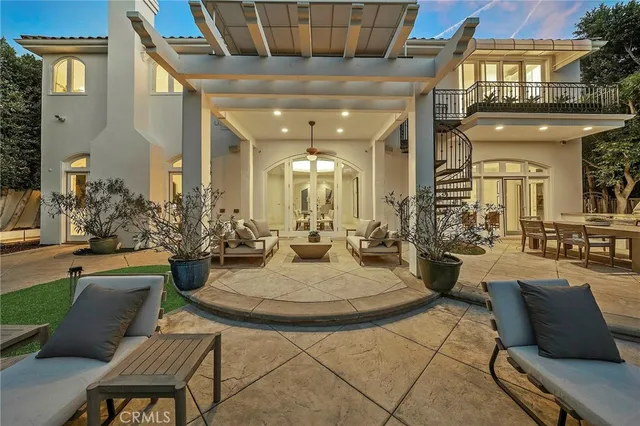 $8,299,000 | 11709 Wetherby Lane, Los Angeles, CA 90077