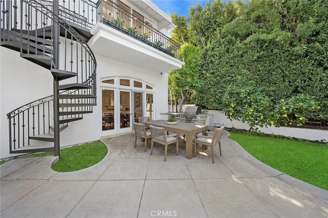 $8,299,000 | 11709 Wetherby Lane, Los Angeles, CA 90077