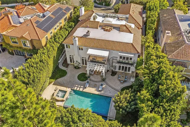 $8,299,000 | 11709 Wetherby Lane, Los Angeles, CA 90077