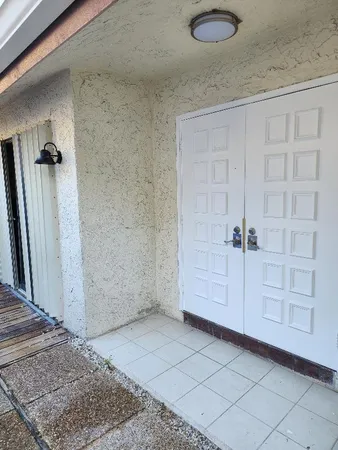 $3,200 | 7407 Southwest 13th Street, North Lauderdale, FL 33068