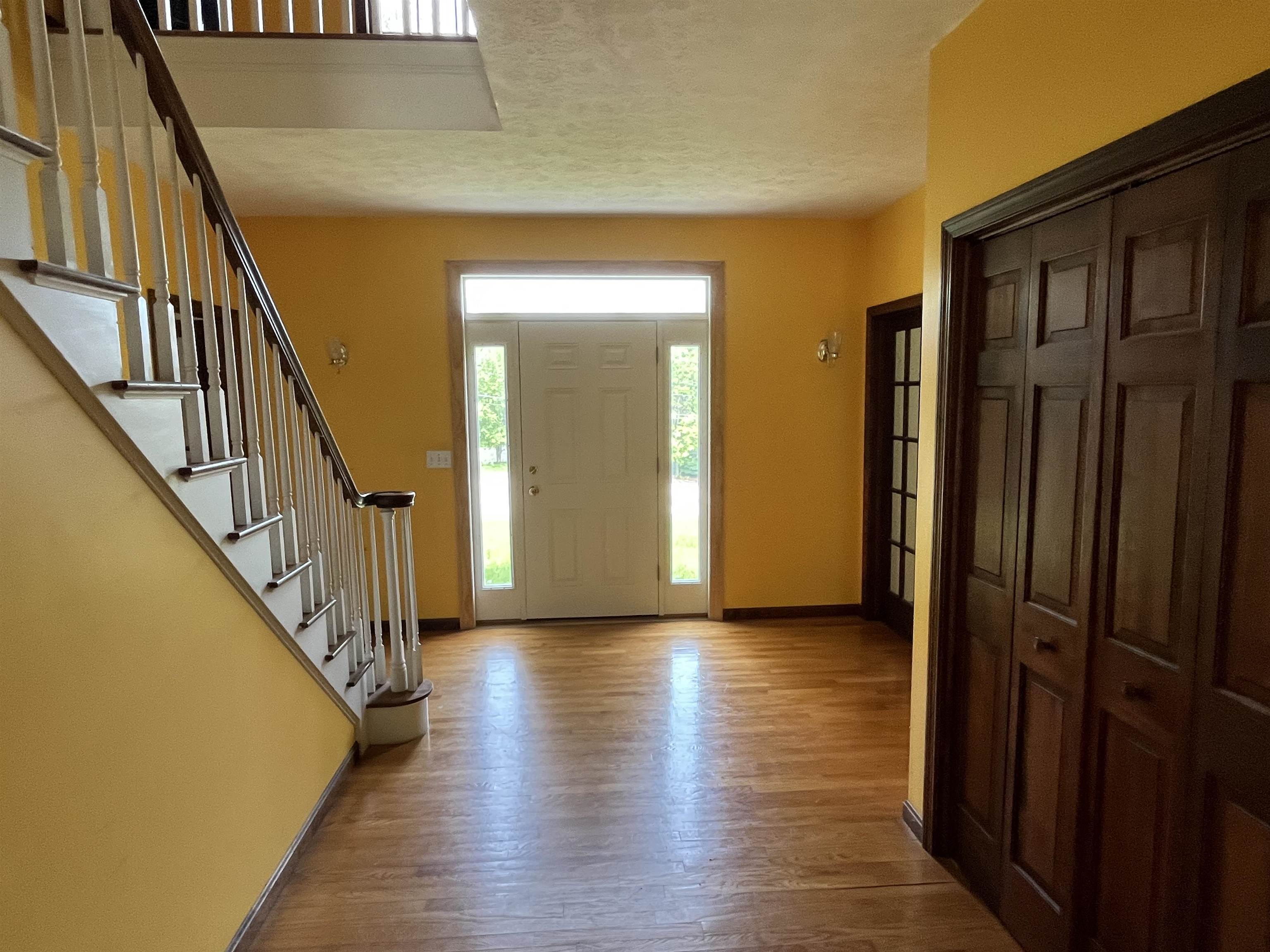 4 Stable Road Nashua, NH 03062 - Photo 15 of 25