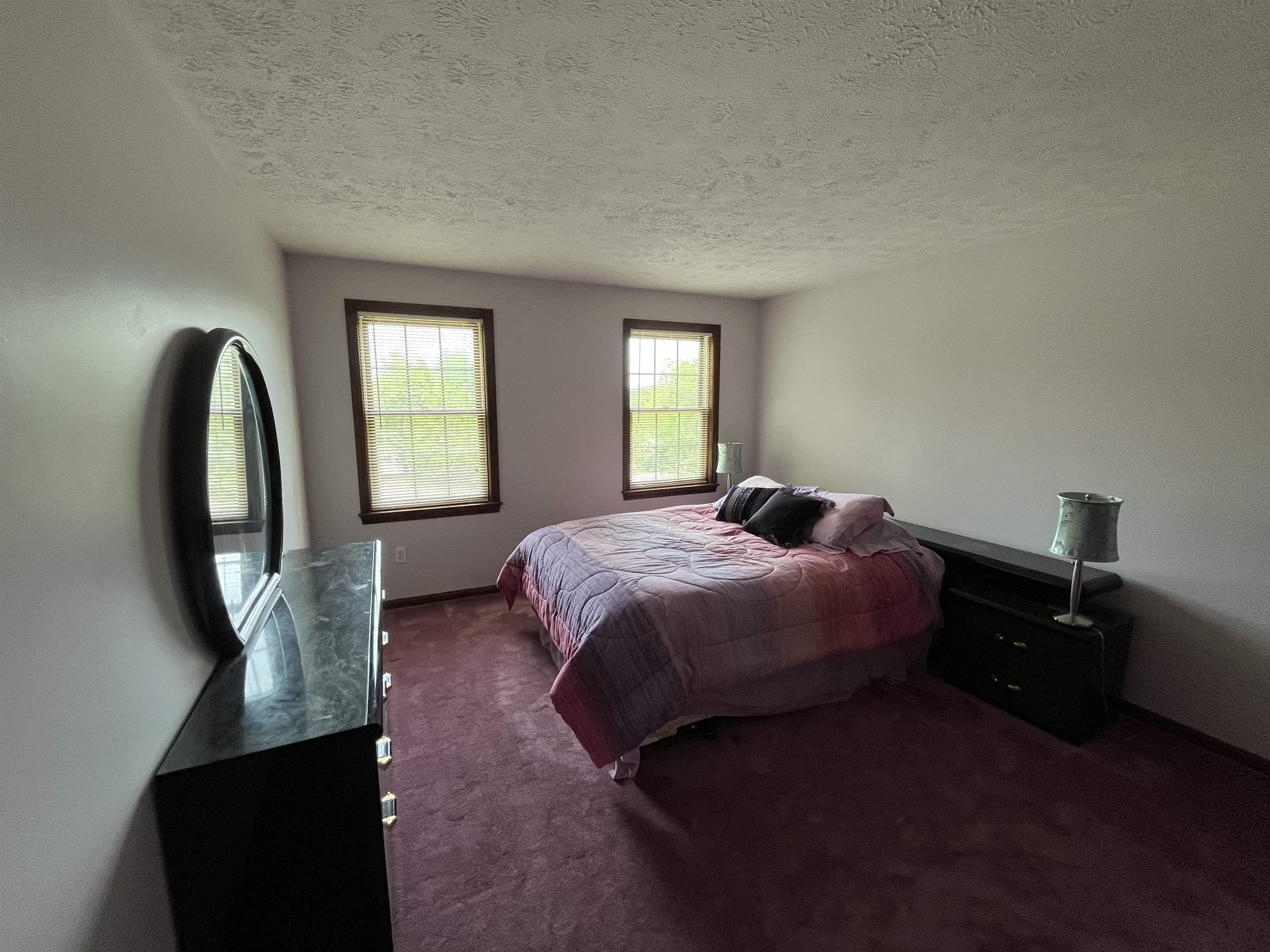 4 Stable Road Nashua, NH 03062 - Photo 9 of 25