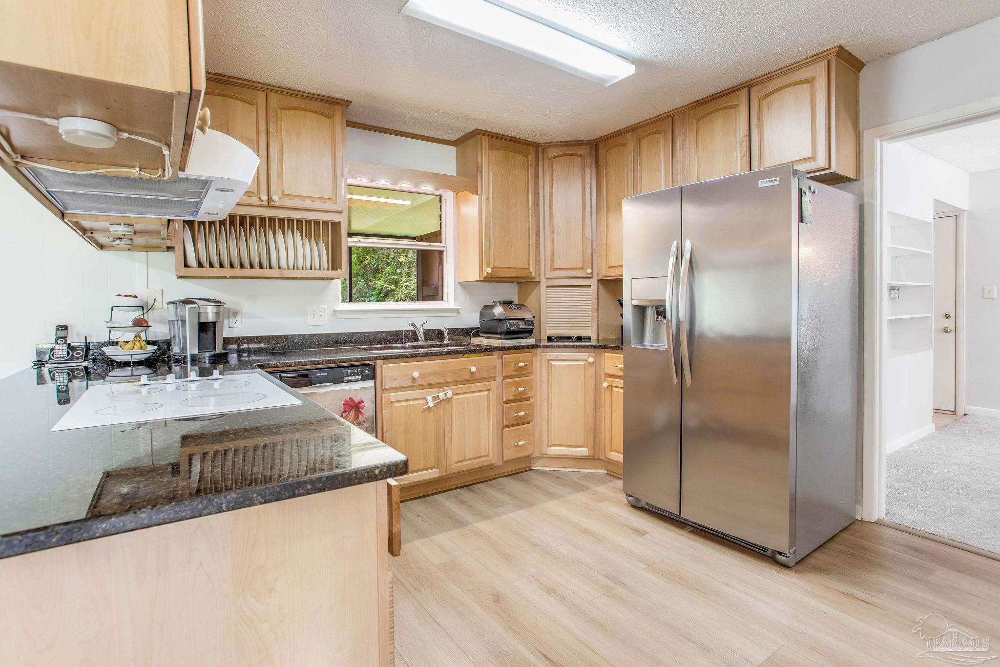 2344 Riddle Road Cantonment, FL 32533 - Photo 9 of 42 Gallery Image 9
