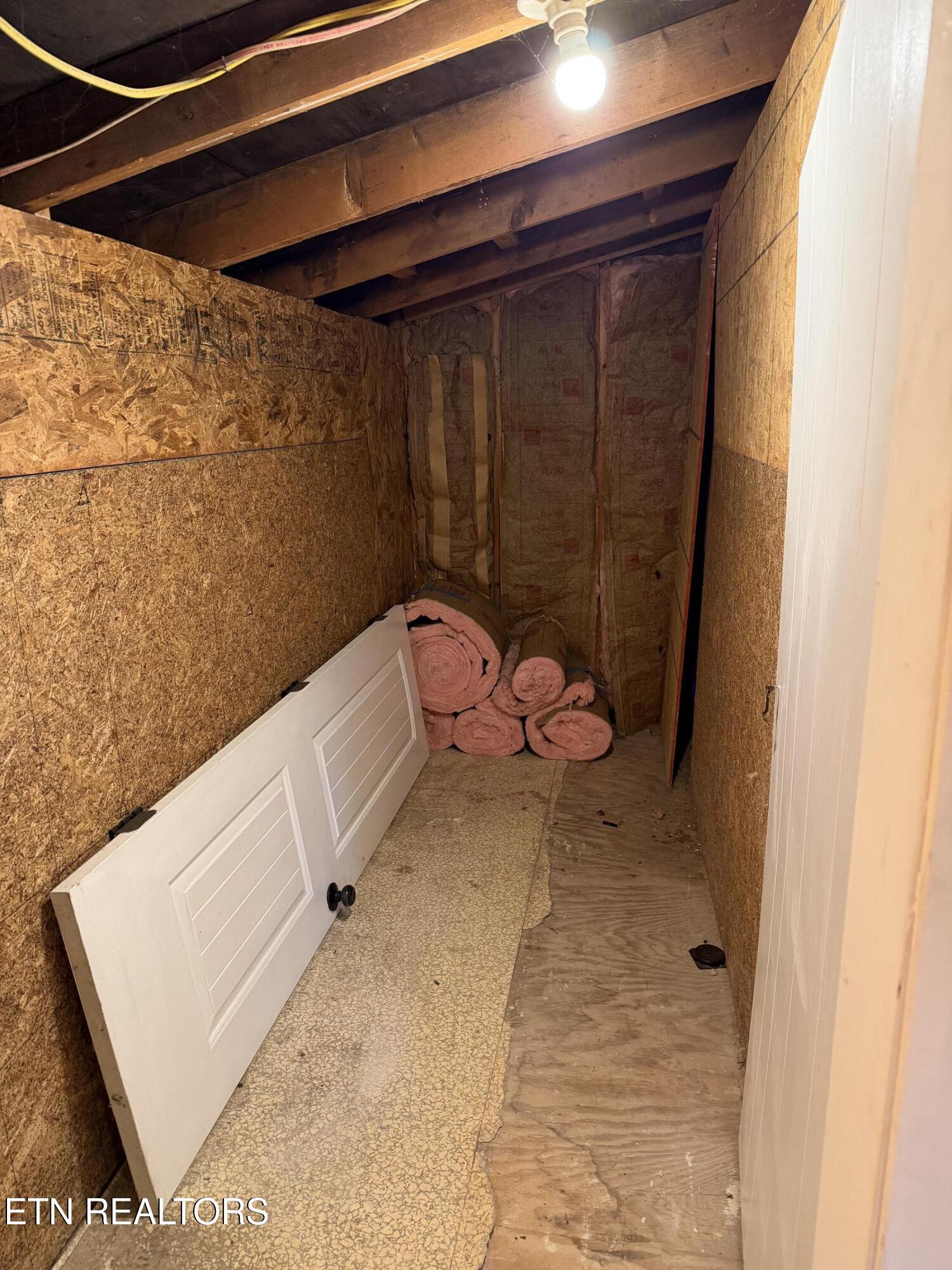 913 Topside Road Sevierville, TN 37862 - Photo 24 of 28 Storage