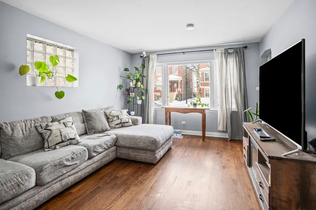 $309,000 | 1525 South 58th Avenue, Cicero, IL 60804