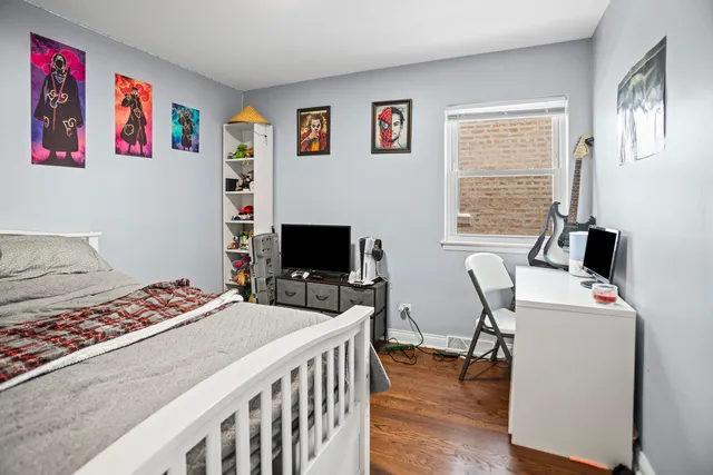 $309,000 | 1525 South 58th Avenue, Cicero, IL 60804