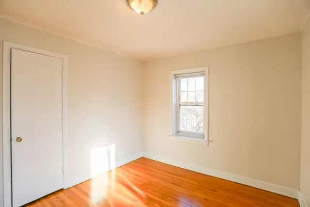 $1,650 | 1217 Harvard Terrace, Unit 2, Evanston, IL 60202