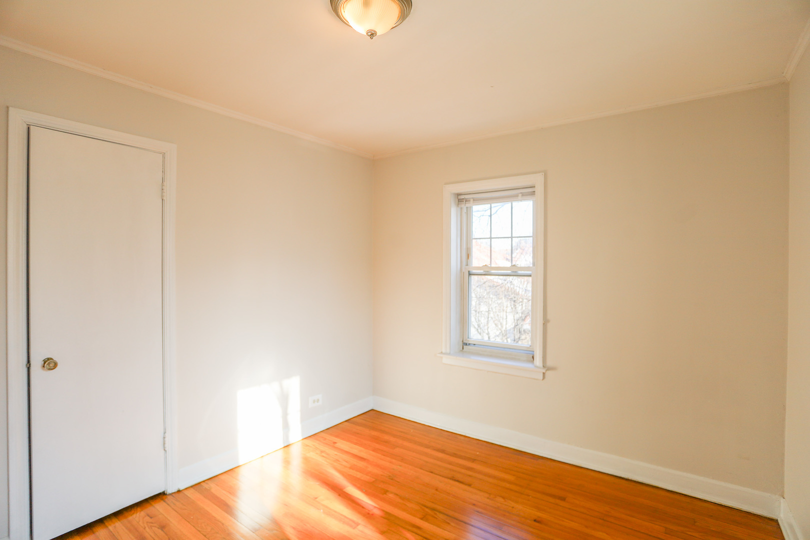 1217 Harvard Terrace, Unit 2 Evanston, IL 60202 - Photo 12 of 13