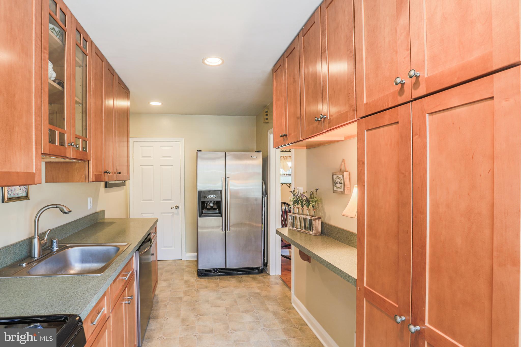 7117 Heathfield Road Baltimore, MD 21212 - Photo 23 of 48