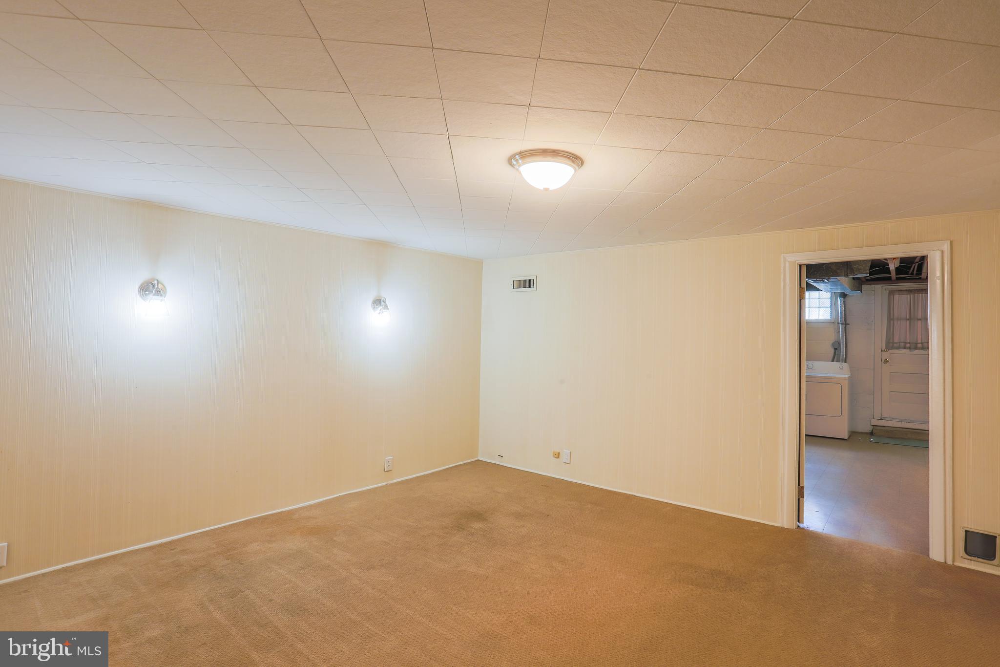 7117 Heathfield Road Baltimore, MD 21212 - Photo 39 of 48
