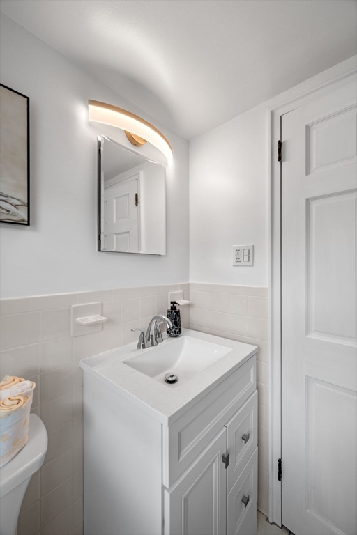 24 Muriel Road Swampscott, MA 01907 - Photo 22 of 31