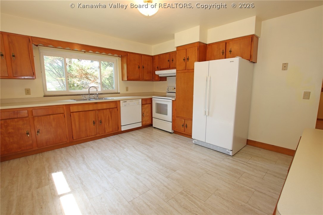 657 Timber Lane Elkview, WV 25071 - Photo 6 of 41 Gallery Image 6