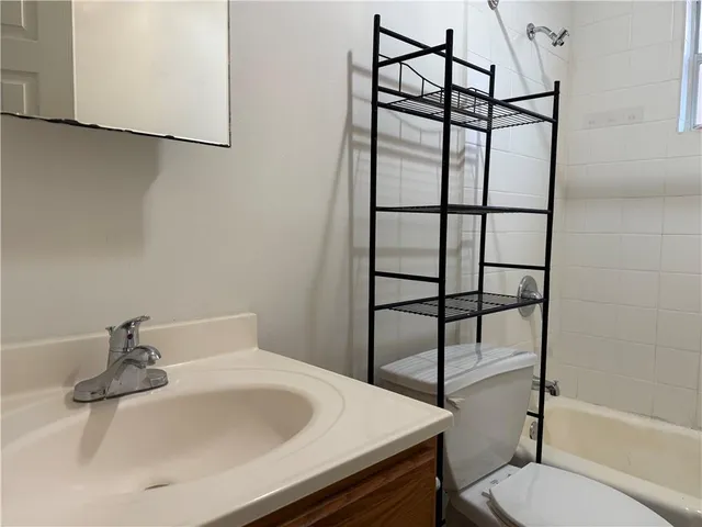 $875 | Undisclosed Address, New Orleans, LA 70116