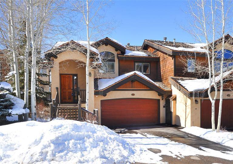83 Knudson Ranch Road Edwards, CO 81632 - Photo 1 of 21 a view of a house with a yard
