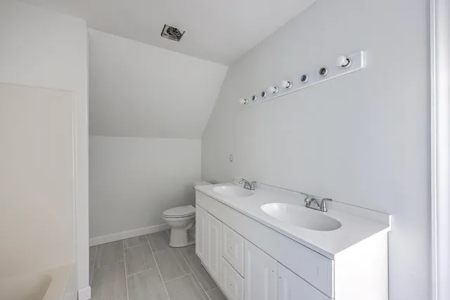 $605,000 | 125 Eston Drive, Goose Creek, SC 29445