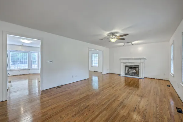 $605,000 | 125 Eston Drive, Goose Creek, SC 29445