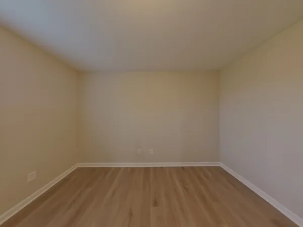 $1,749 | 1940 Littleton Court, Columbia, TN 38401