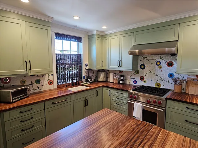 $30,000 | 209 Coggeshall Avenue, Newport, RI 02840