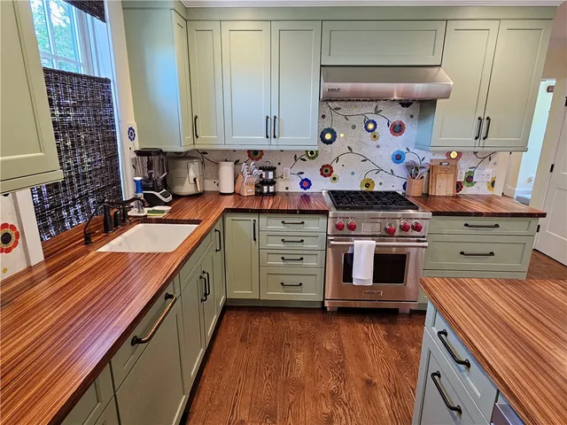 $30,000 | 209 Coggeshall Avenue, Newport, RI 02840