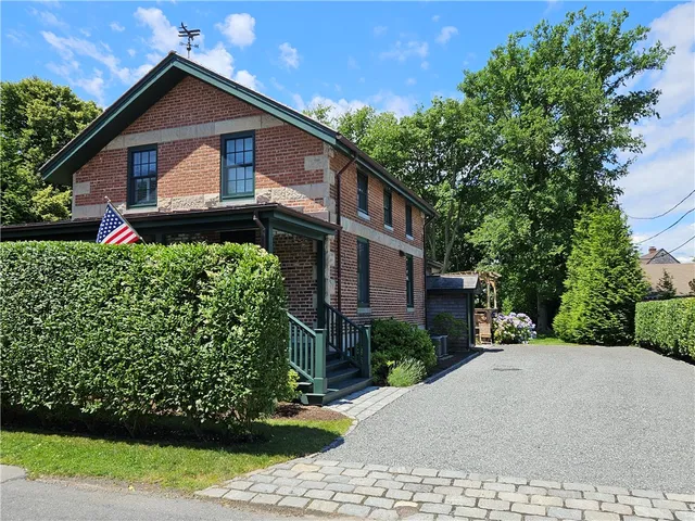 $30,000 | 209 Coggeshall Avenue, Newport, RI 02840