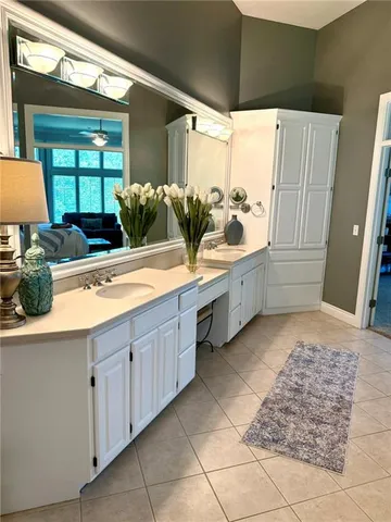 $939,900 | 15457 Iron Horse Circle, Leawood, KS 66224