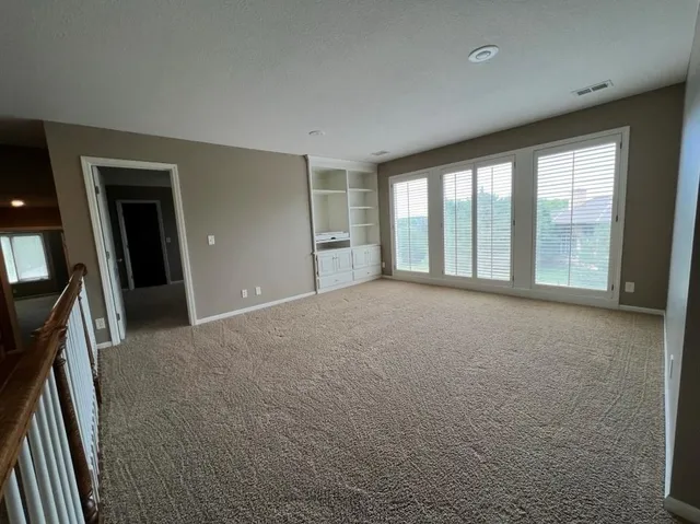 $939,900 | 15457 Iron Horse Circle, Leawood, KS 66224