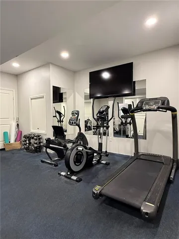 $939,900 | 15457 Iron Horse Circle, Leawood, KS 66224