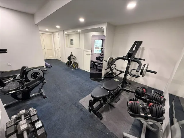 $939,900 | 15457 Iron Horse Circle, Leawood, KS 66224