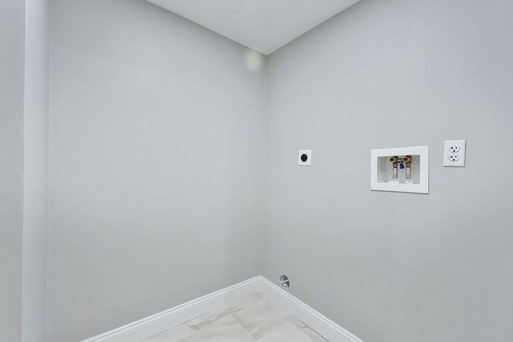 8 Dianthus Road Holbrook, MA 02343 - Photo 11 of 20 a view of a small space