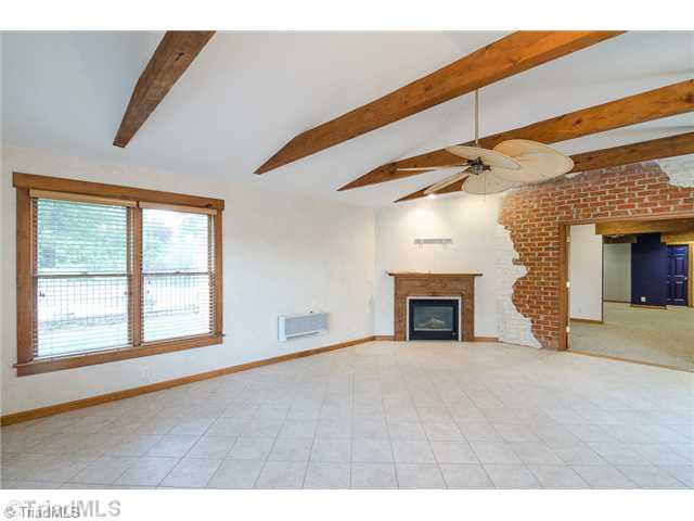 5209 Red Fox Drive Oak Ridge, NC 27310 - Photo 8 of 16 Game.
