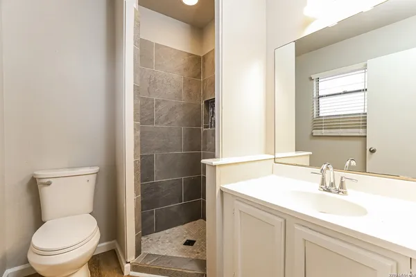 $1,225 | 7802 Richard Frank Way, Unit 1, San Antonio, TX 78240