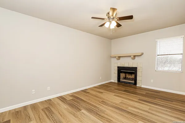 $1,225 | 7802 Richard Frank Way, Unit 1, San Antonio, TX 78240