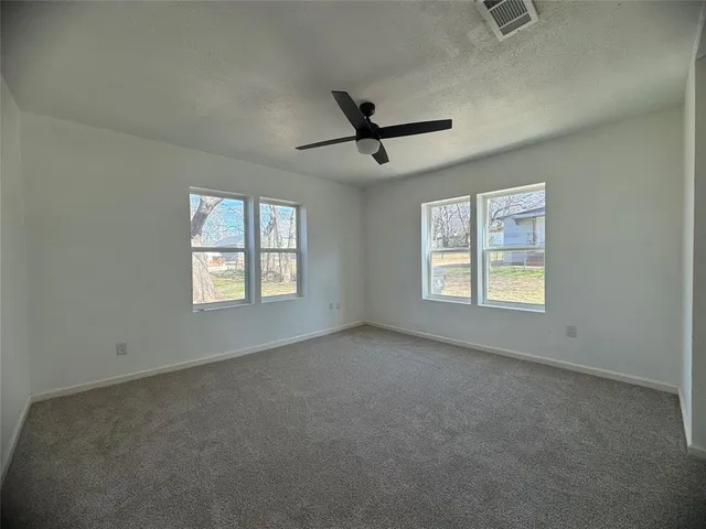 $299,990 | 607 East Monterey Street, Denison, TX 75021