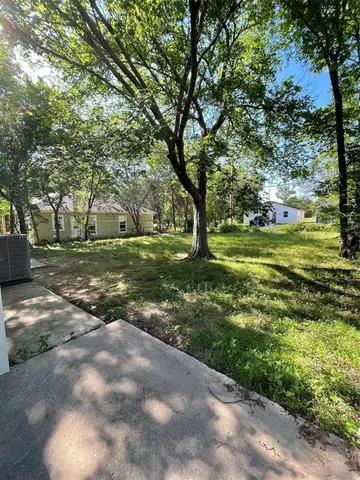 $299,990 | 607 East Monterey Street, Denison, TX 75021