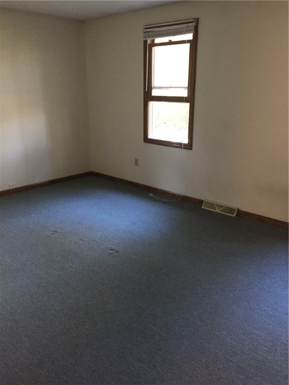 231 Crandall Road Tiverton, RI 02878 - Photo 14 of 19 Gallery Image 14