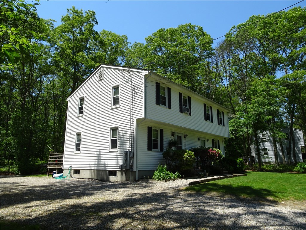 231 Crandall Road Tiverton, RI 02878 - Photo 3 of 19 Gallery Image 3