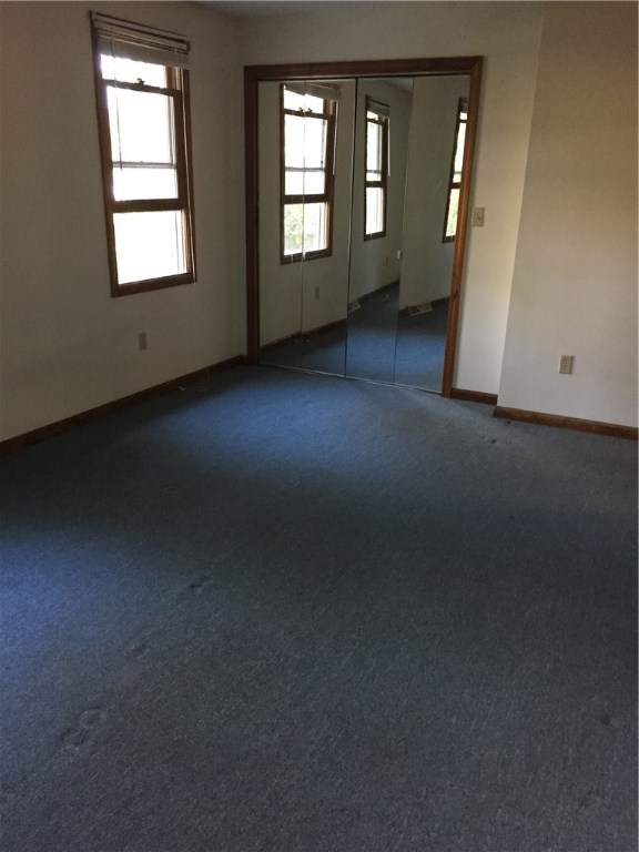 231 Crandall Road Tiverton, RI 02878 - Photo 9 of 19 Gallery Image 9