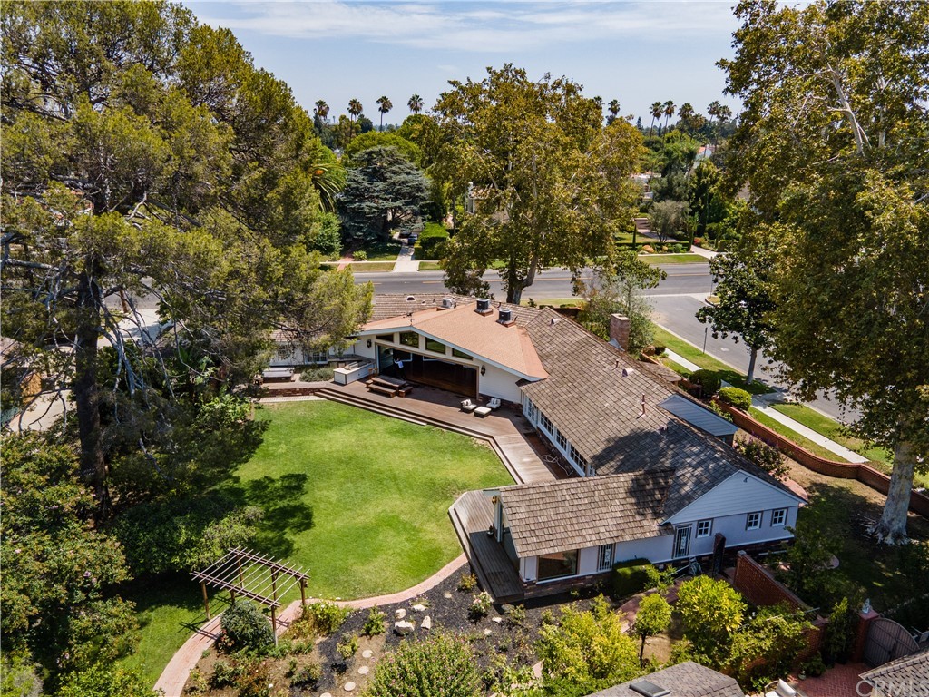 4255 Chestnut Avenue Long Beach, CA 90807 - Photo 45 of 48 an aerial view of a house with swimming pool and lake view